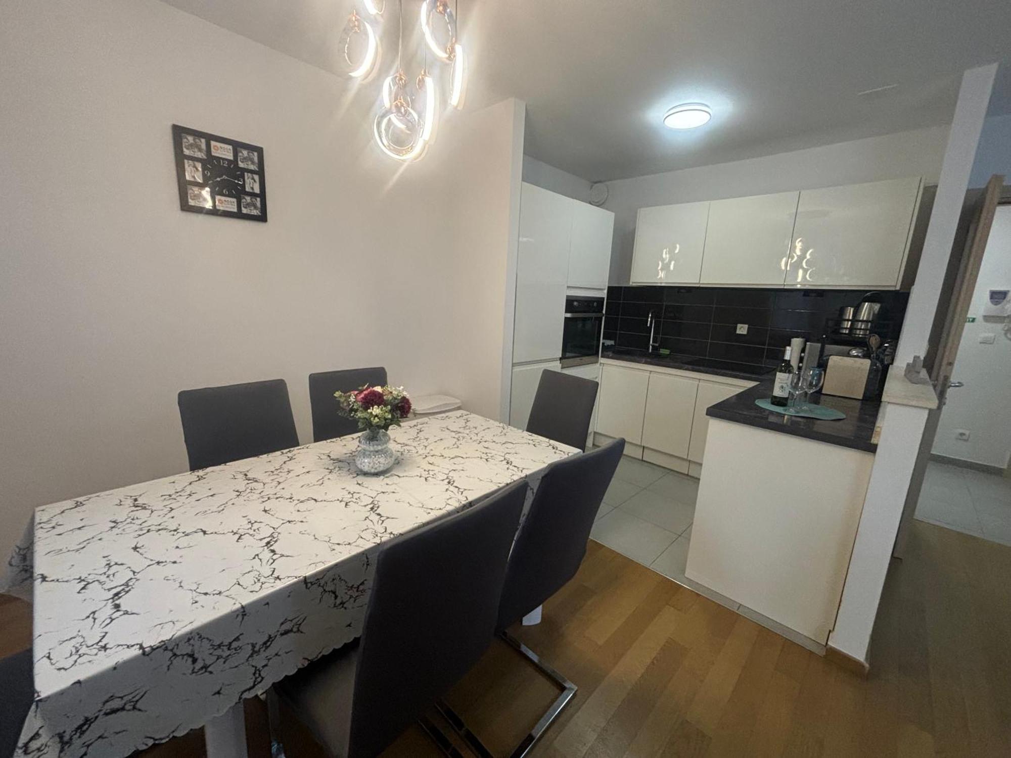 Apartment Dalmatinos Split Znjan Exteriér fotografie