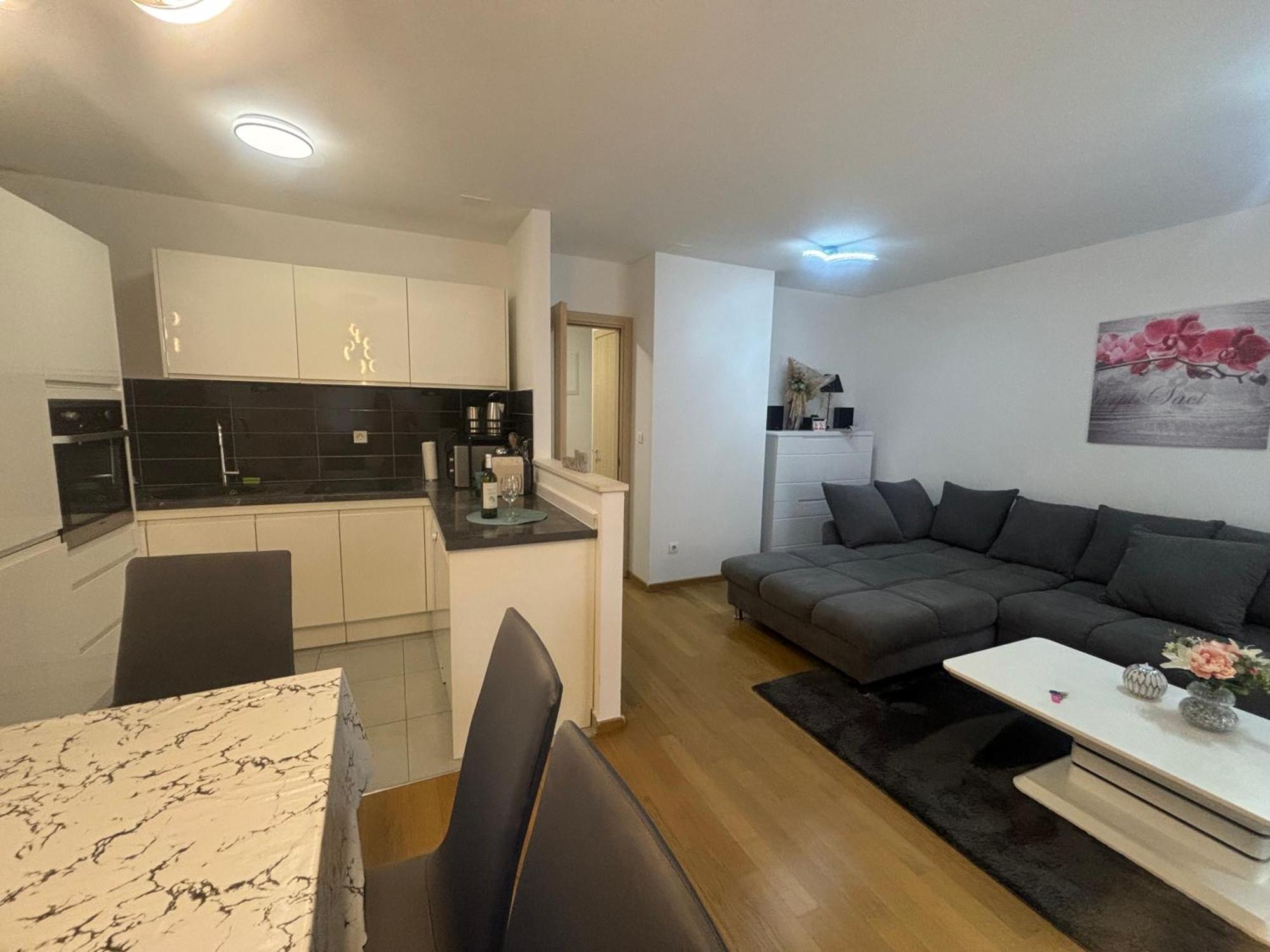 Apartment Dalmatinos Split Znjan Exteriér fotografie